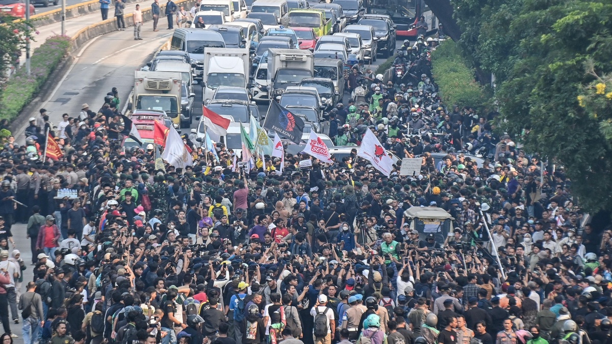 Siapa ANH? Pria yang Ditetapkan Sebagai Tersangka karena Bawa Bom Molotov saat Demo 12 Juni