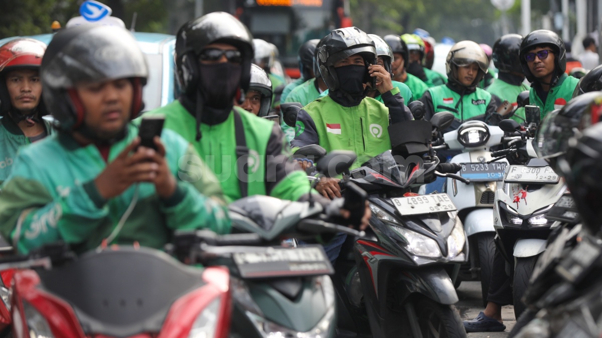 Potongan Dibatasi 8 Persen, Riset UGM Ungkap Penghasilan Ojol Masih Rendah