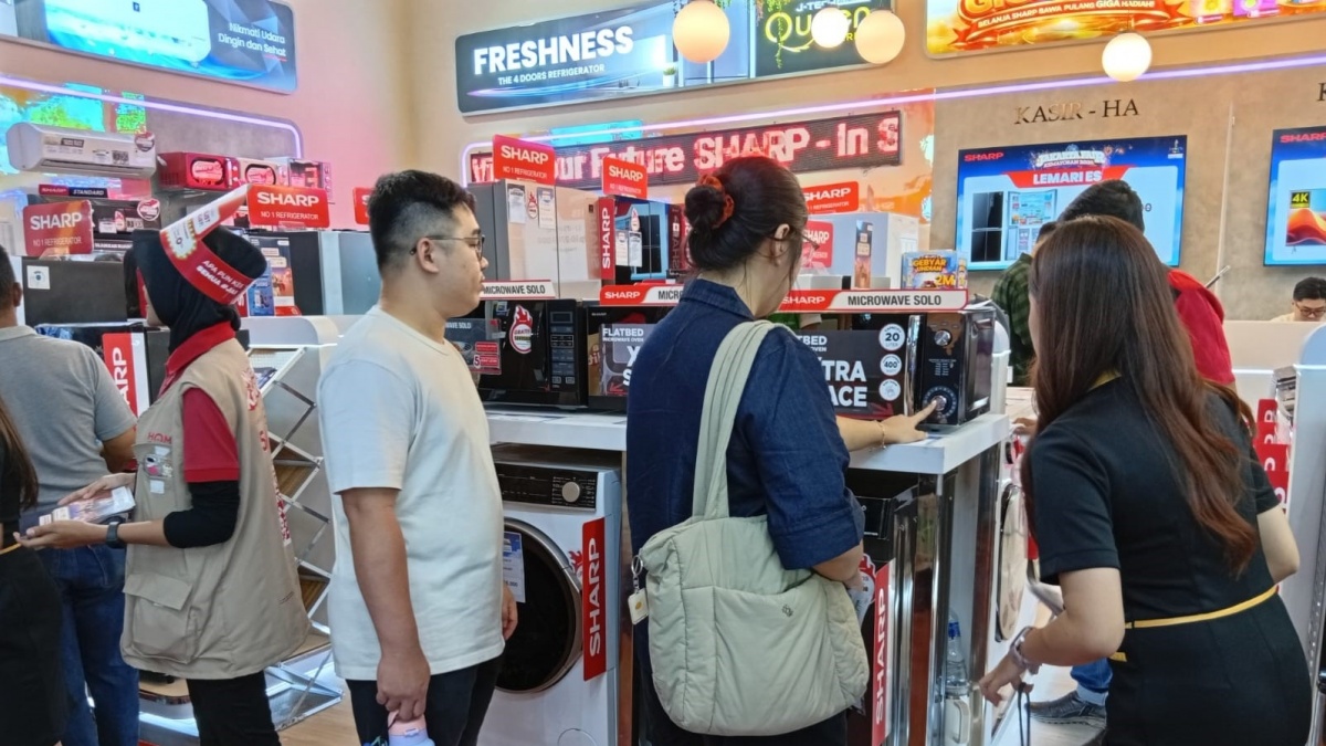 Sharp Target Penjualan Naik 20% Lewat Promo Spektakuler di Jakarta Fair 2026