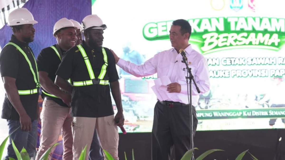 Bulog Dukung Gerakan Tanam Padi Serentak di Kawasan Cetak Sawah Merauke