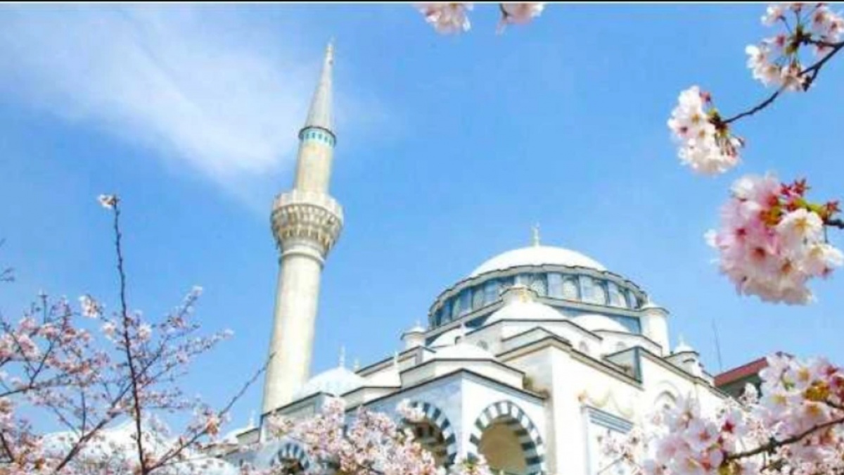 Komunitas Muslim di Jepang Terus Bertambah: Mengapa Kebutuhan Masjid Kian Mendesak?