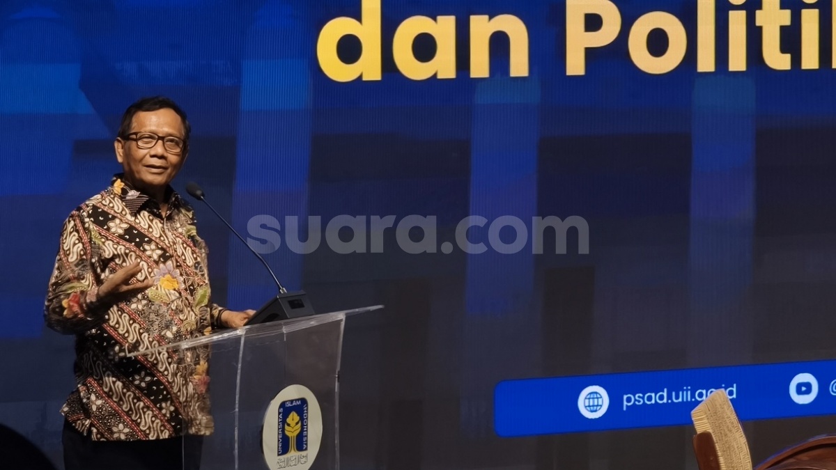 Mahfud MD Heran Fenomena UU 'Simsalabim': Tiba-tiba Jadi, Kapan Dibahasnya?