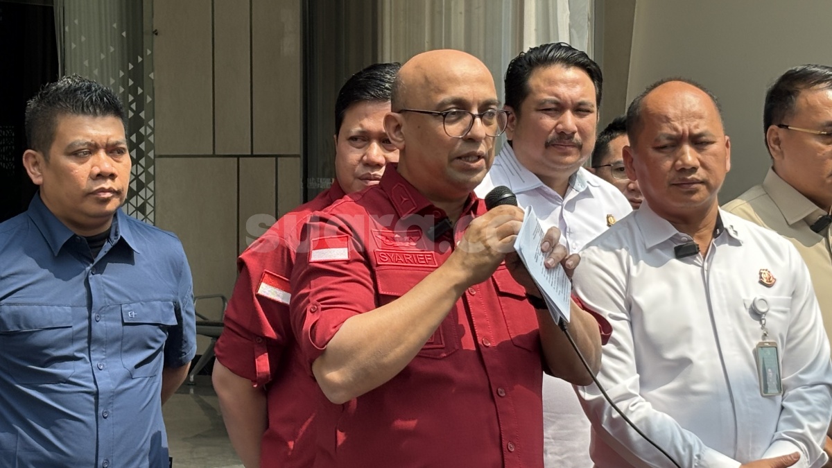 Kejagung 'Obrak-abrik' PT PMM di Surabaya, Sita Dokumen dan Boyong Tersangka ke Jakarta