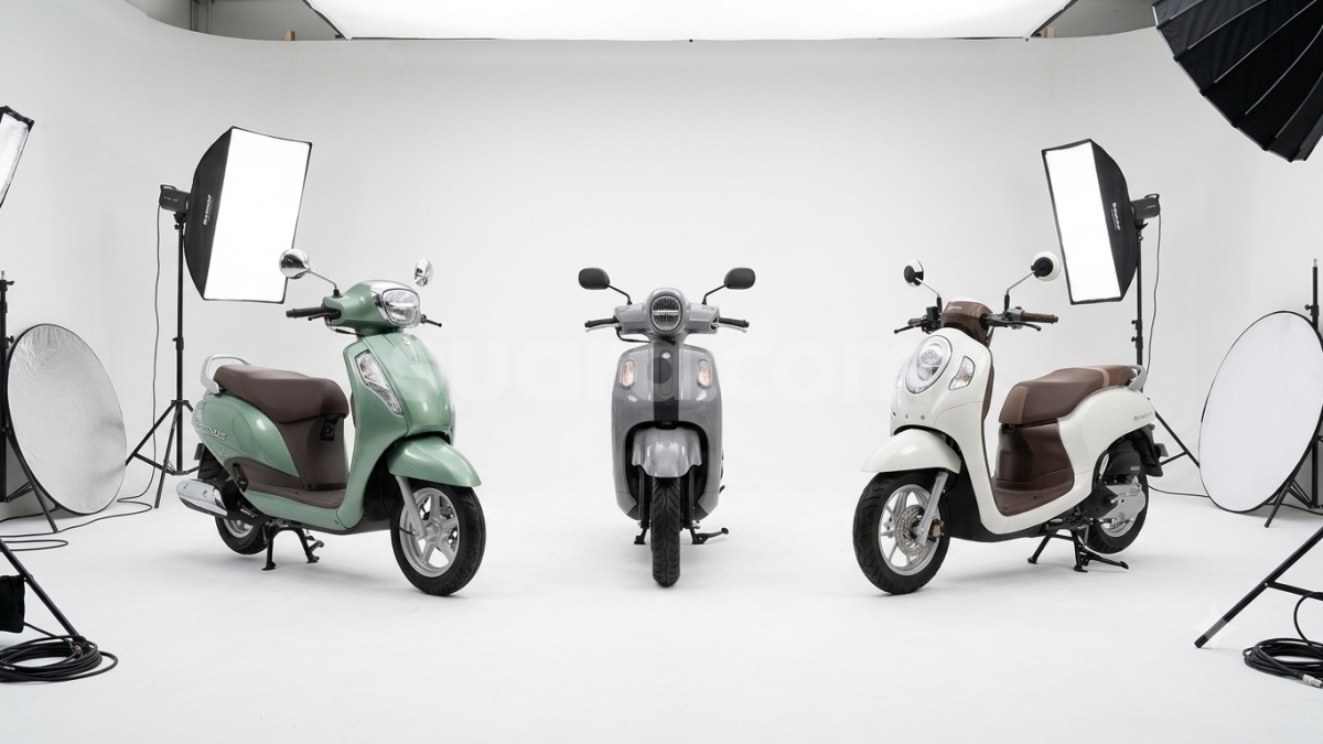 Adu Harga, Fitur dan Performa Scoopy vs Access vs Fazzio, Mending Mana?
