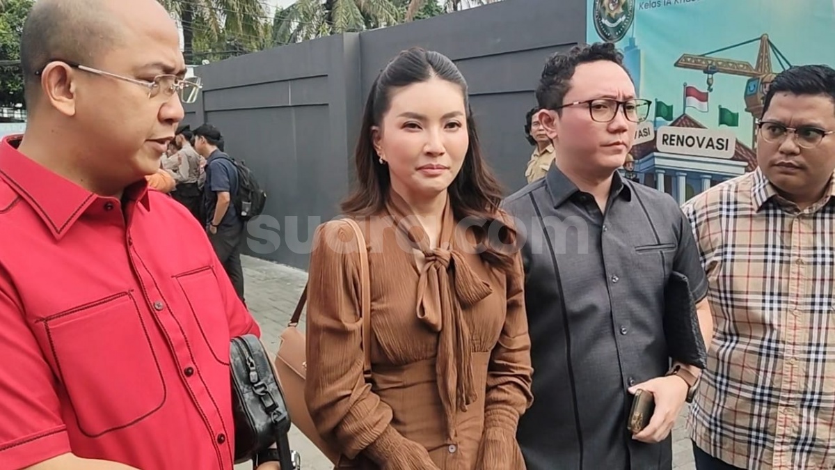 Tahan Tangis, Sarwendah Ungkap Perjuangan Nafkahi Anak di Tengah Gugatan Ruben Onsu