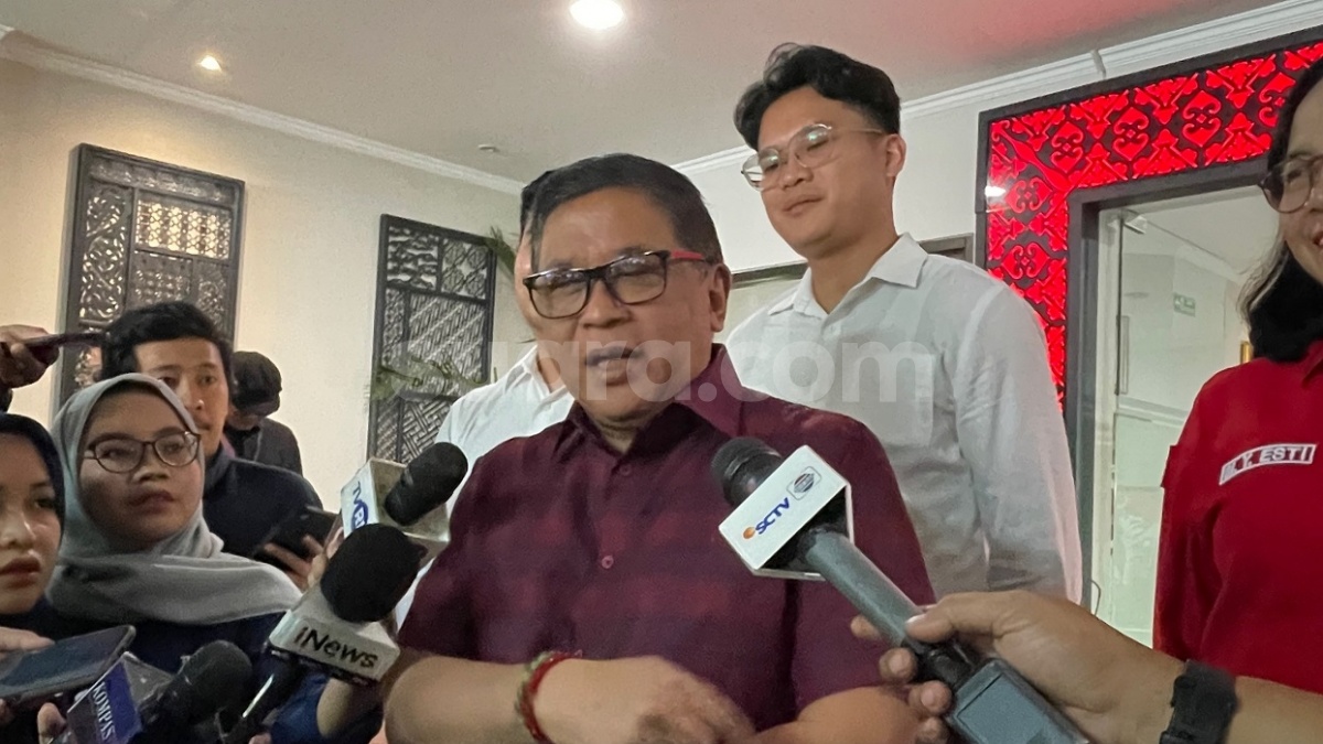 Hasto PDIP Beberkan Syarat Mutlak Bos BI Baru, Jago Moneter dan Anti Intervensi