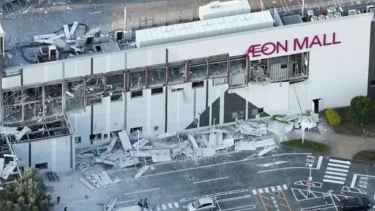 Seperti Pesawat Jatuh! Kesaksian Horor Ledakan di AEON Mall yang Tewaskan 2 Orang