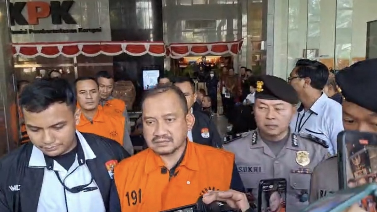 KPK Geledah 3 Lokasi di Pemalang, Sita Dokumen dan Bukti Elektronik Kasus Anom