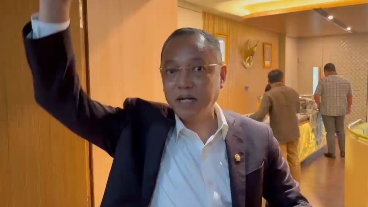 Tanggapi Temuan MK soal Ijazah Gibran, Deddy Sitorus: Sejak Awal Tak Penuhi Syarat