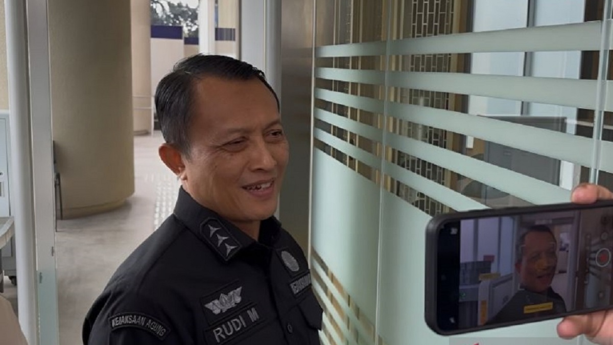 Tim 9 Kejagung Dalami Kasus TPPU Febrie Adriansyah, Periksa Tan Kian dan Ferry Boboho