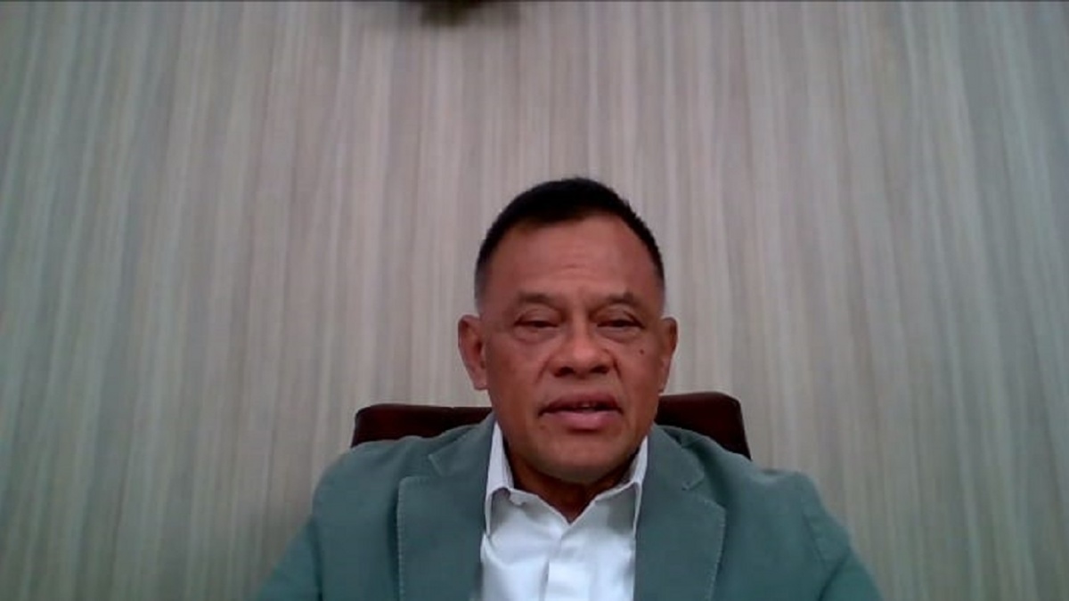 Masa TNI Disuruh Masak?: Gatot Nurmantyo Kritik Masifnya Militer di Program MBG dan Kopdes