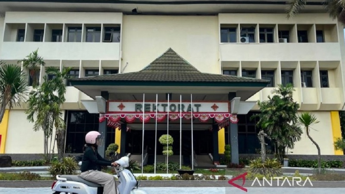Ruang Pimpinan Unsoed di Lantai 3 Disegel KPK, Usai Rektor dan Wakilnya Kena OTT!