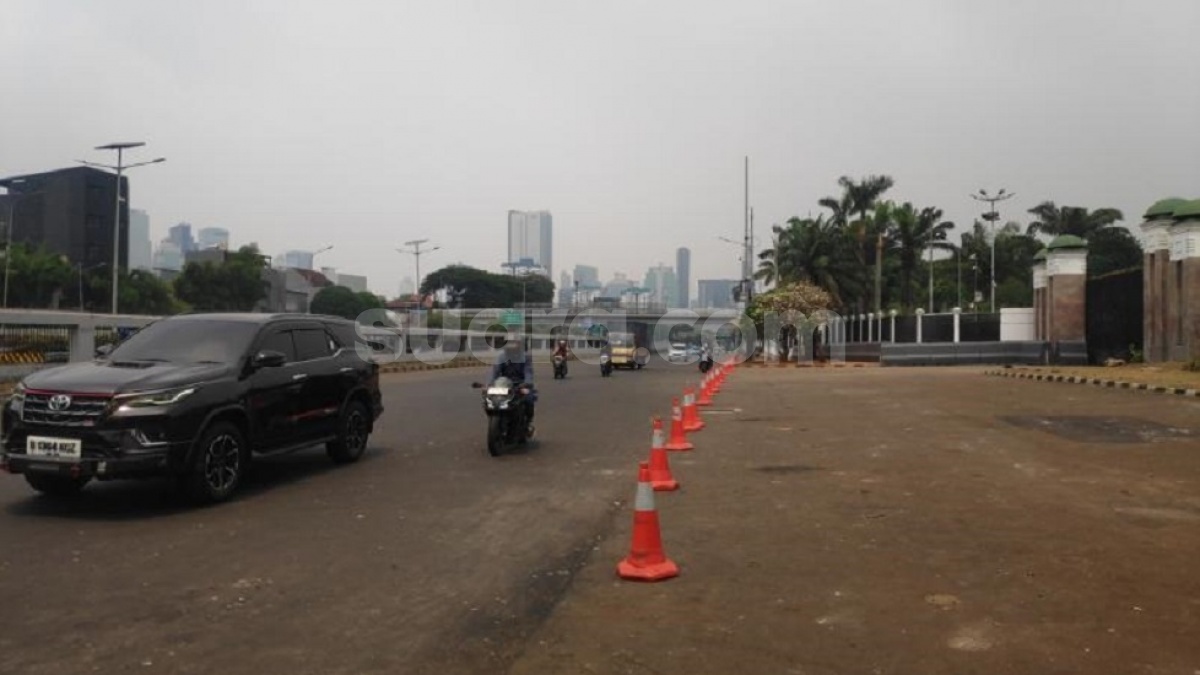Usai Demo Ricuh, Gedung DPR Kembali Kondusif Jumat Siang