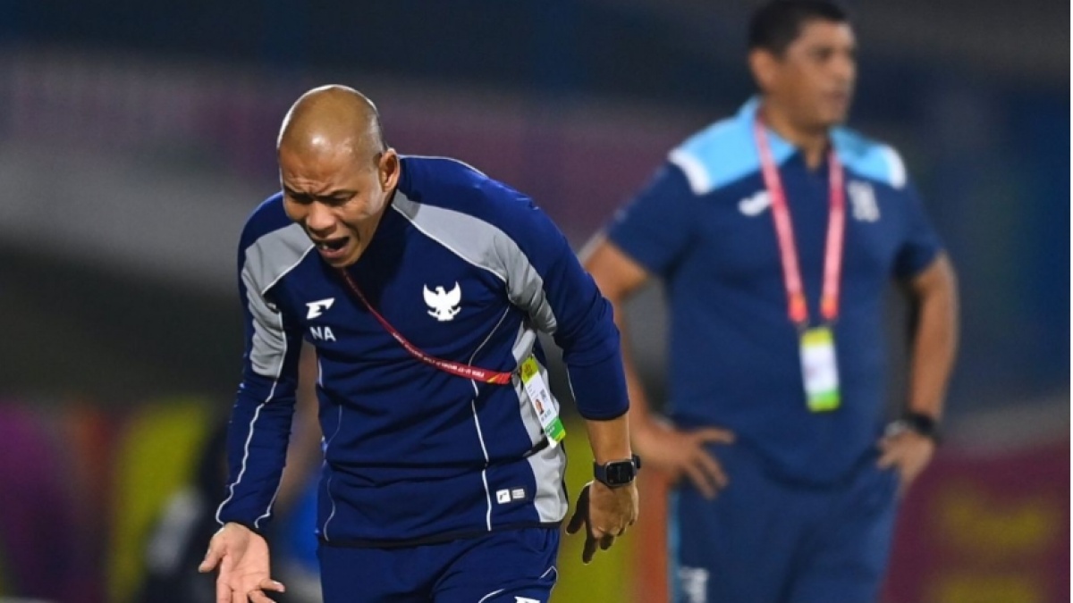Bukan Cuma Taktik, Nova Arianto Bongkar Kunci Timnas Indonesia U-20 Lolos ke Piala Asia 2027