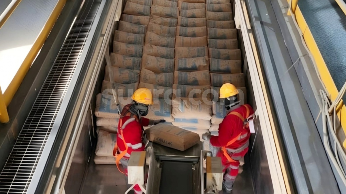 Utang Turun Rp2,3 T, SMGR Raih Rating idAAA