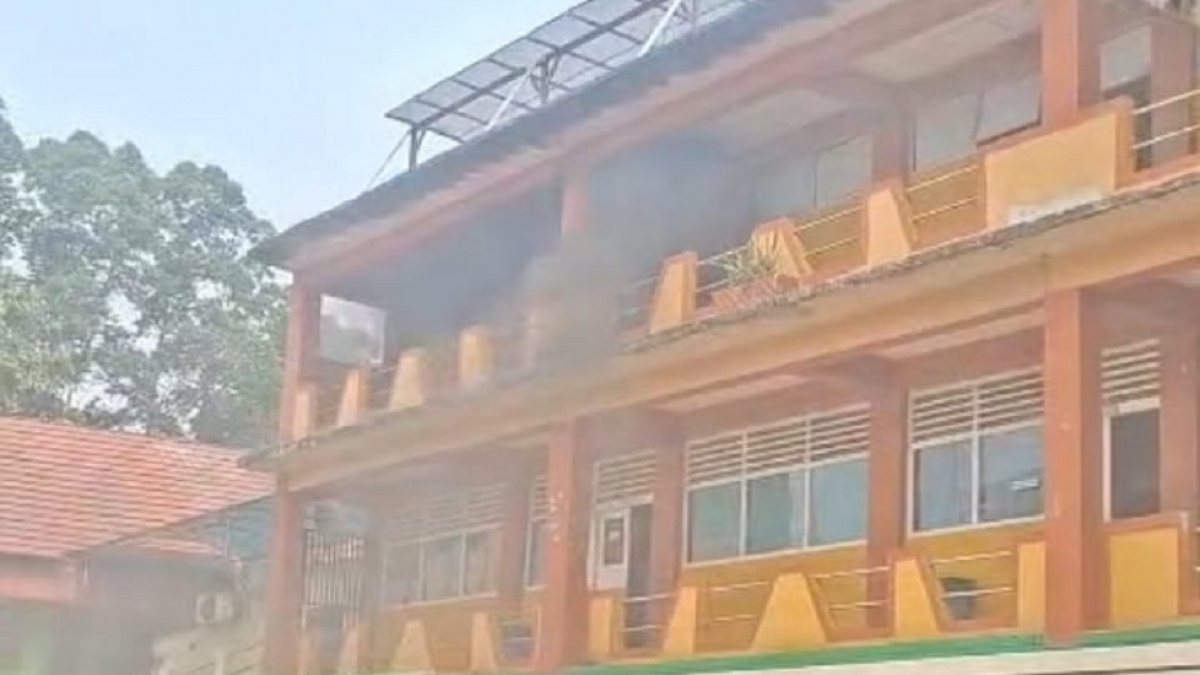 Satu Ruang Kelas di Sekolah Kembangan Jakbar Terbakar, Api Padam dalam 15 Menit