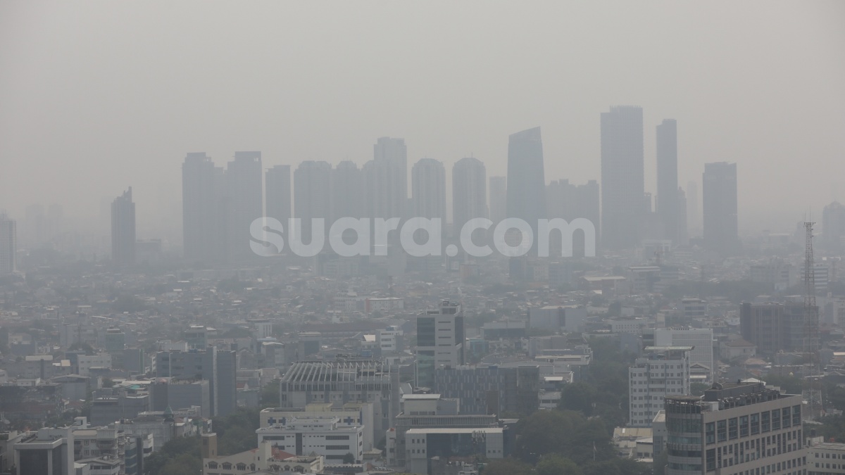 Udara Jakarta Memburuk, Benarkah Imbas Asap Karhutla?