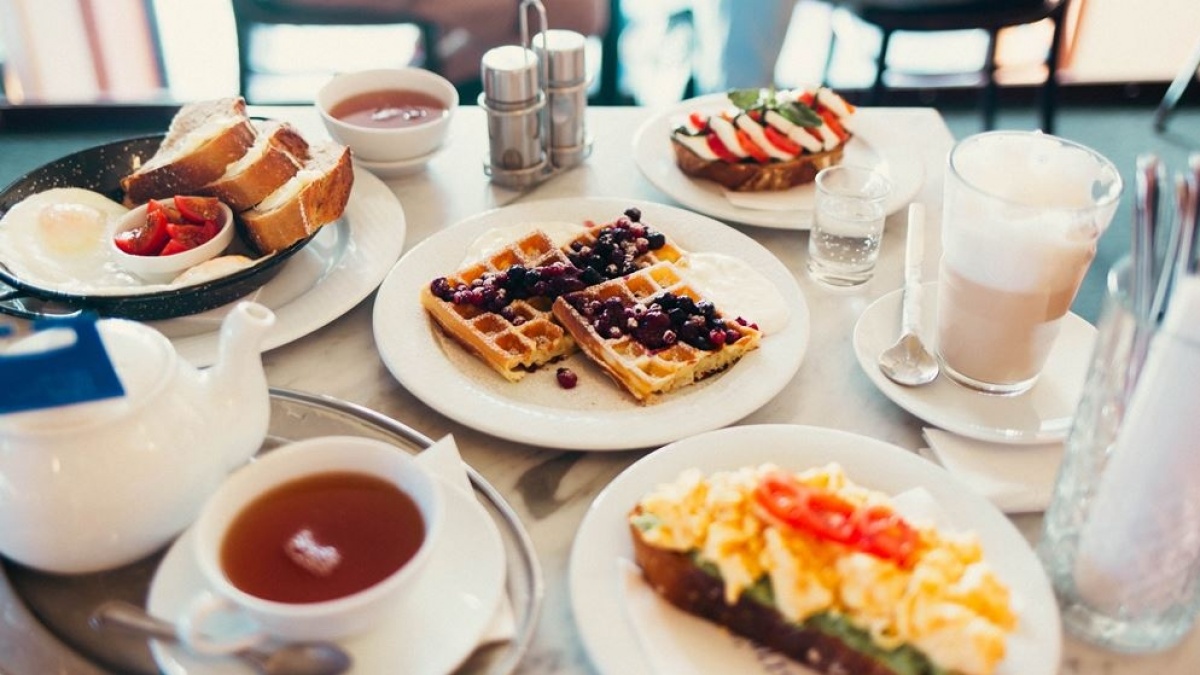 Sarapan Sebaiknya Makanan Manis atau Gurih? Ini Pilihan yang Lebih Baik