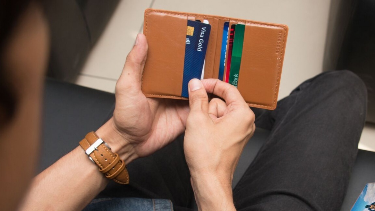 6 Warna Dompet Pembawa Hoki Menurut Feng Shui, Cek Maknanya