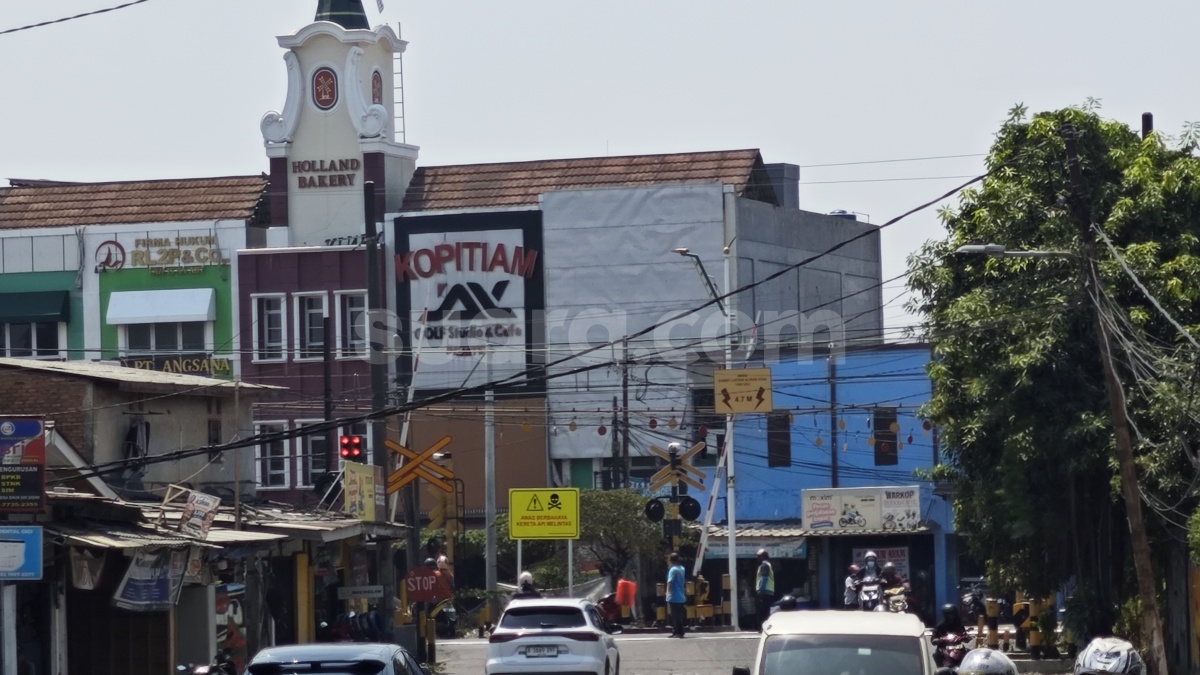 Hindari Kecelakaan, Simpang Volvo Bakal Ditutup Setelah Jalan Pinggir Rel Pasar Minggu Selesai