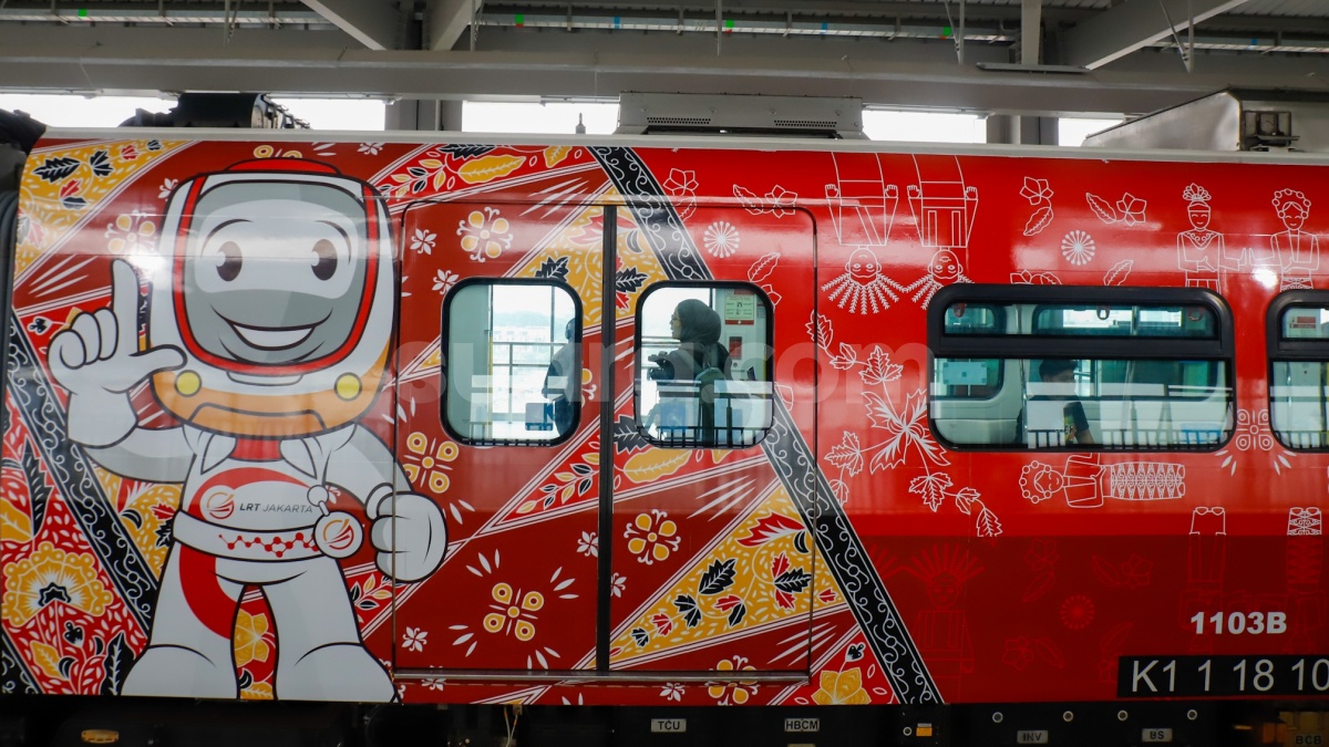 LRT Kelapa Gading - Manggarai Beroperasi, DPRD DKI Minta Mikrotrans Merambah Perkampungan