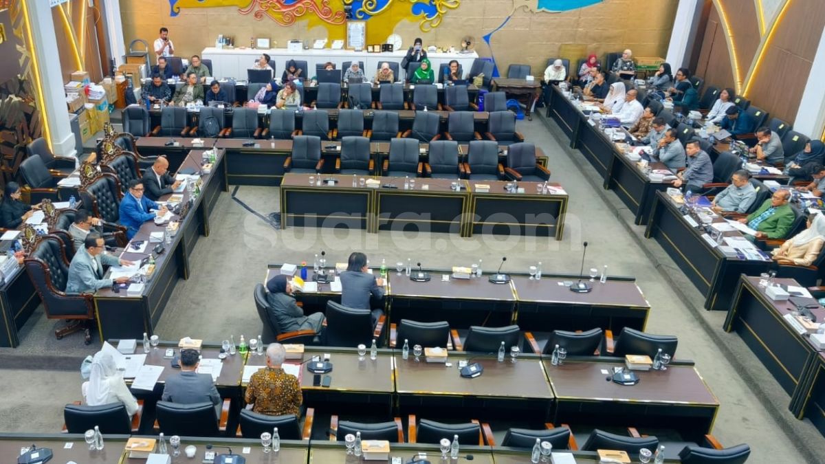 Baleg DPR dan Pemerintah Mulai Bahas RUU Hak Cipta