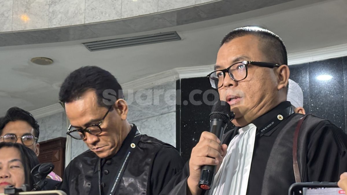 Denny Indrayana Yakin Putusan Hakim MK Soal Ijazah Gibran Tak Akan Bulat
