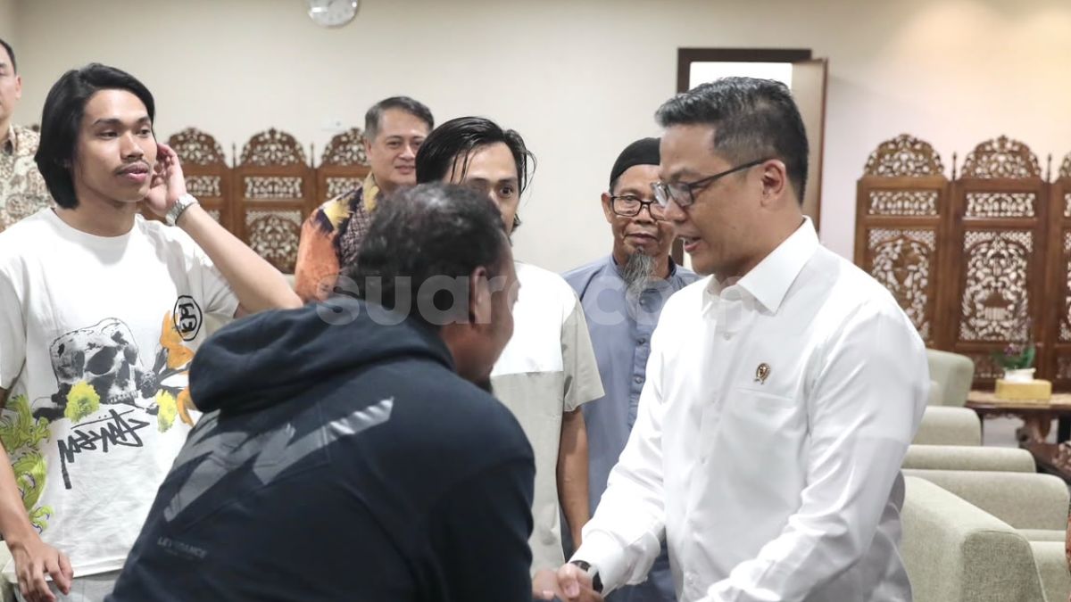 4 WNI Korban Sandera Perompak Somalia Pulang, Menko PMK Pastikan Perawatan Kesehatan Berlanjut