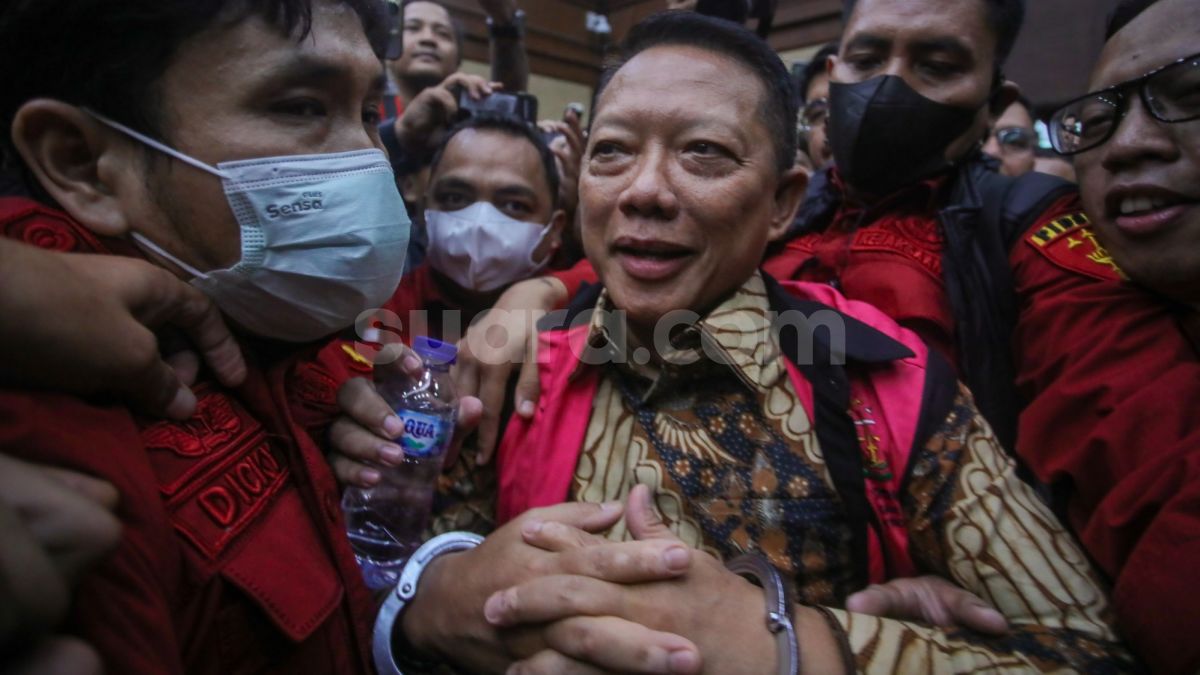 Kuasa Hukum Bedah Dakwaan Febrie Adriansyah: Dari Beda Waktu TPPU hingga Peran Kunci Ferry Boboho