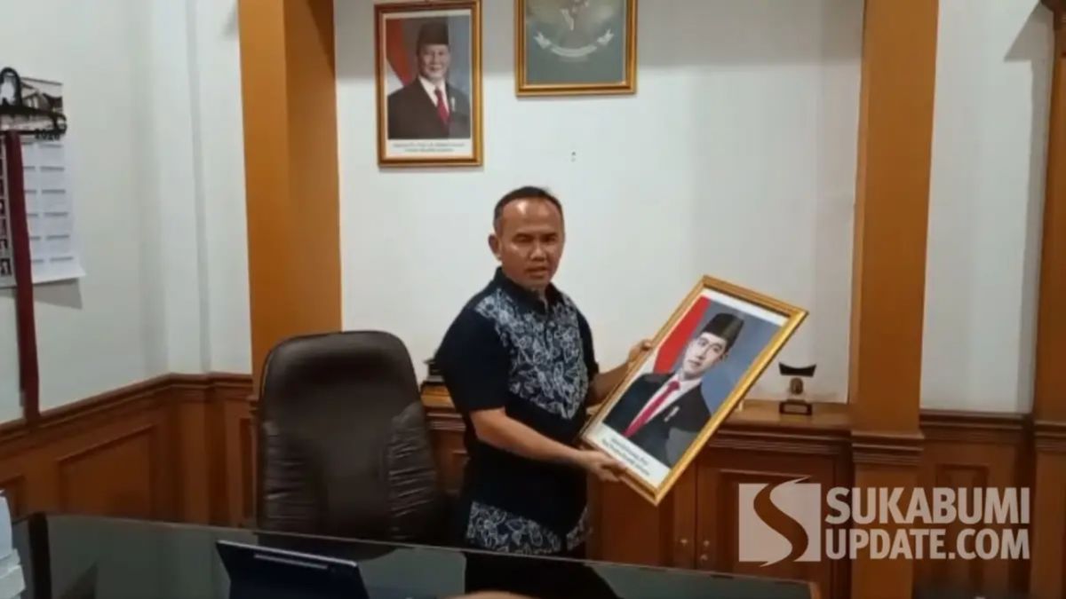 Wakil Ketua DPRD Sukabumi Turunkan Foto Wapres Gibran Usai Putusan MK soal Ijazah SMA