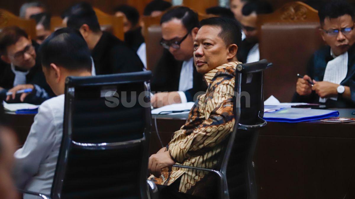 Febrie Adriansyah Didakwa Cuci Uang Lewat 29 Perusahaan