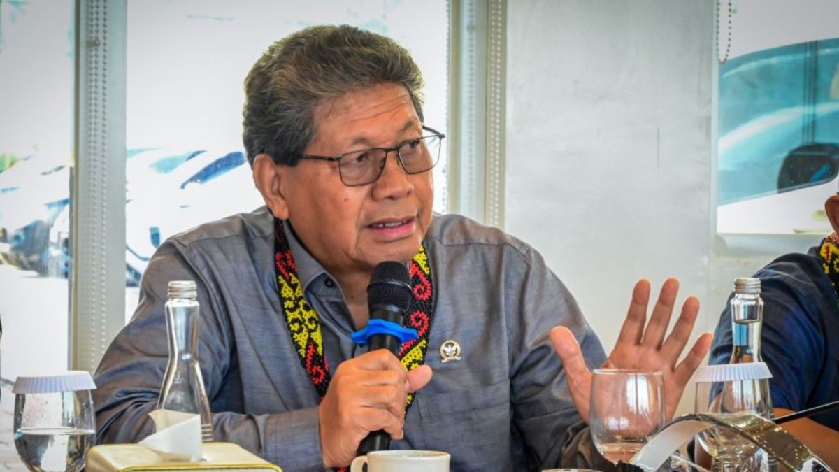 Siapa Tonny Tesar? Anggota DPR Fraksi Nasdem Diisukan Usul Pemakzulan Gibran