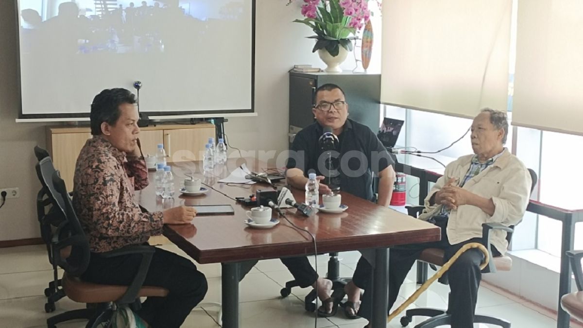 Getol Gugat Gibran Jadi Wapres, Denny Indrayana: Perjuangan ini Not For Sale