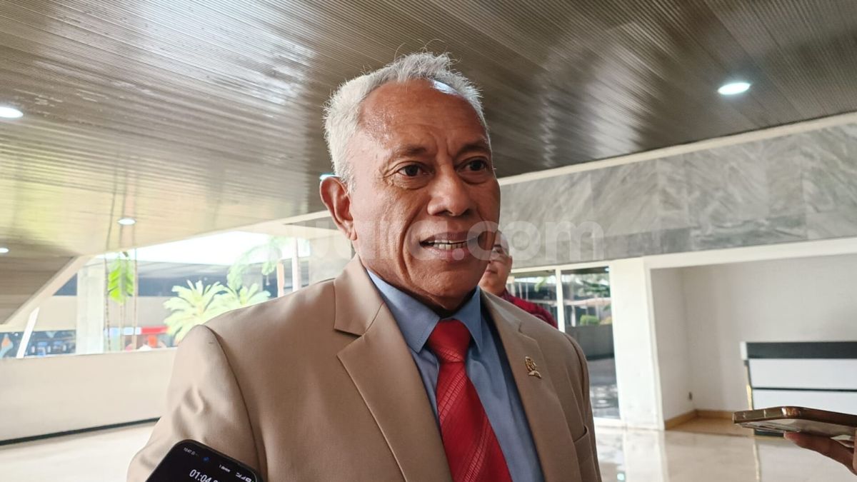 PDIP Soal Ijazah Gibran: Mundur atau Pemakzulan