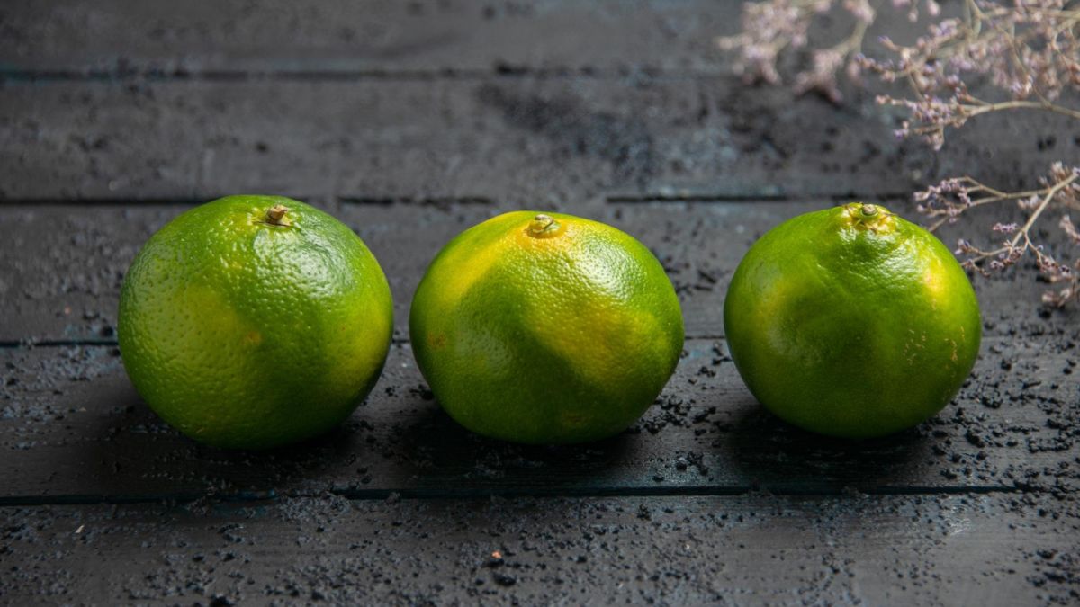 Cara Menghilangkan Flek Hitam dengan Jeruk Nipis dan Garam, Apakah Aman?