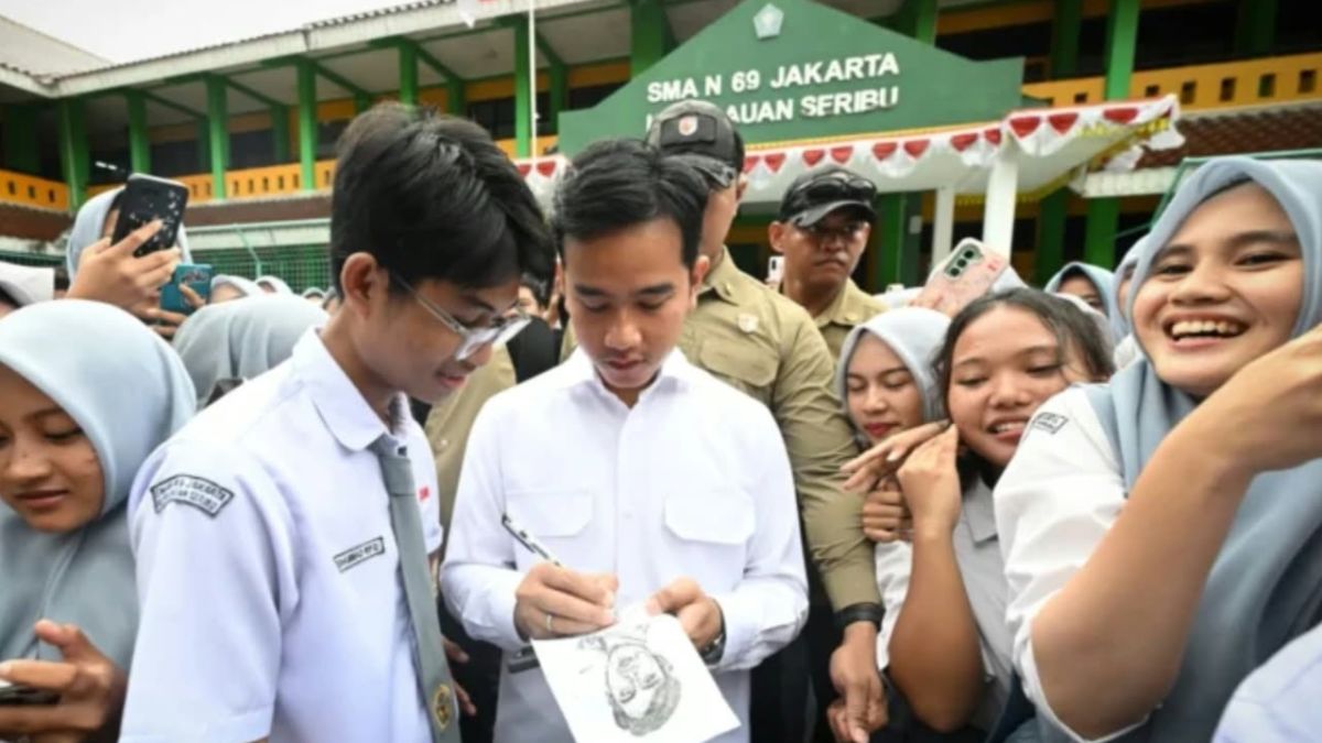 Survei BI: Lulusan Pemilik Ijazah SMA Mulai Pesimistis Dapat Kerja