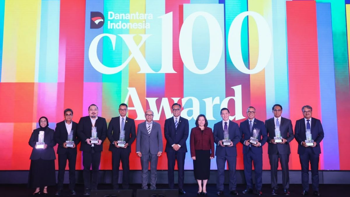 PLN Raih Sector Champion dan Runner Up BUMN Layanan Terbaik Danantara Indonesia CX100 Award 2026