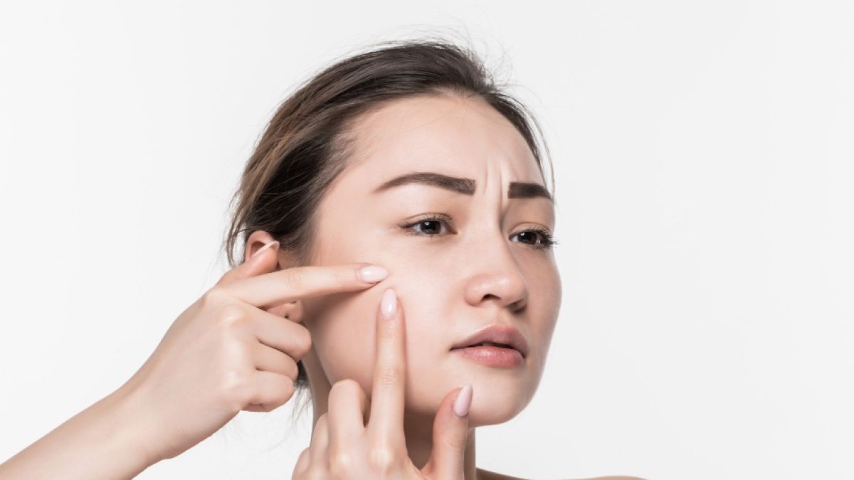 5 Cara Mengetahui Tipe Kulit Wajah Sendiri di Rumah agar Tak Salah Pilih Skincare