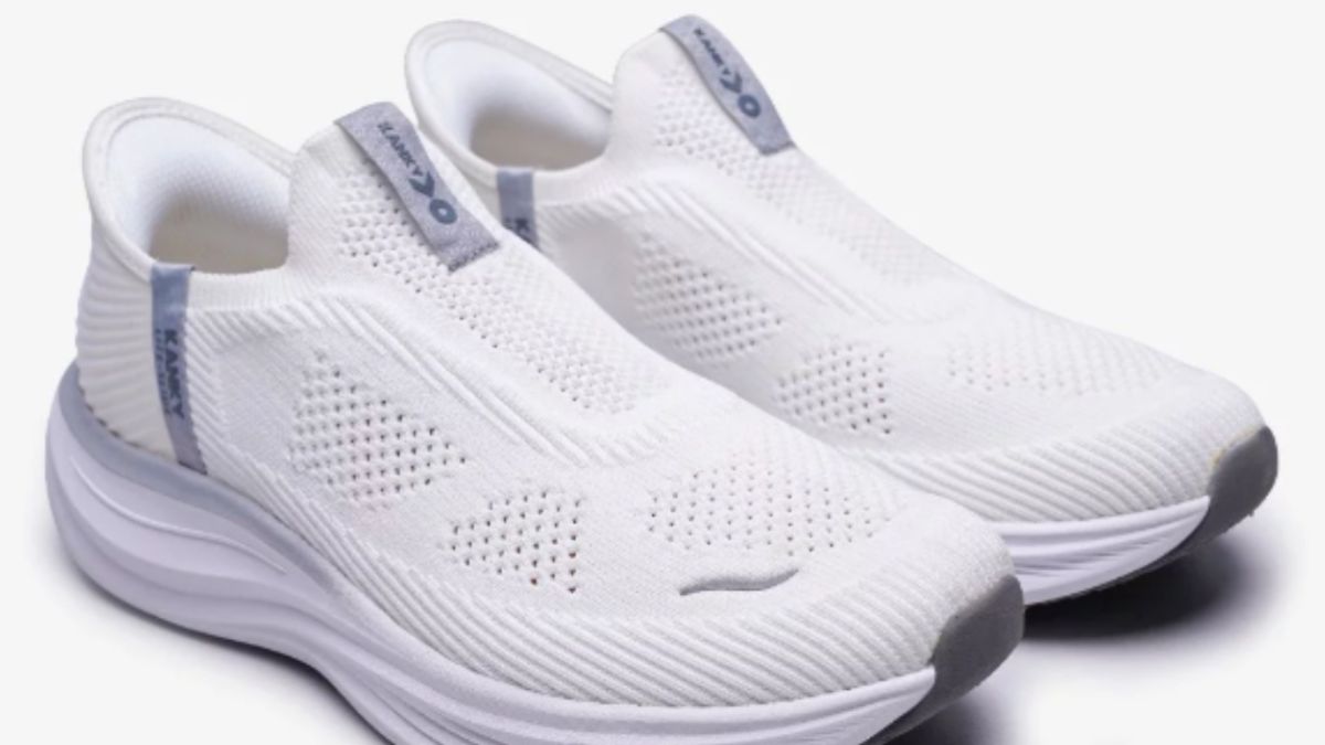 3 Rekomendasi Sneakers Kanky Tanpa Tali, Handsfree Nyaman Buat Jalan Jauh