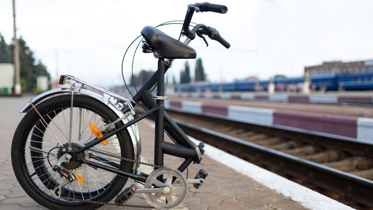 Perbedaan Sepeda Lipat Ukuran 16 Inci vs 20 Inci untuk Komuter, Mana yang Lebih Cocok?