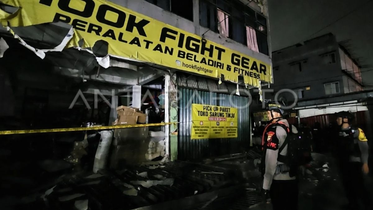 Ledakan di Pasar Cimanggis Tangsel Tewaskan 2 Orang, 6 Bangunan Rusak Parah