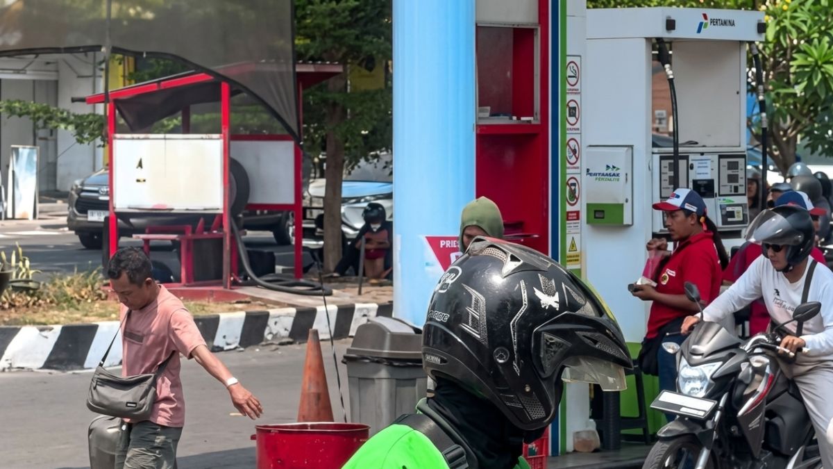 Calo Pertalite Berkeliaran di SPBU saat Bali Krisis BBM