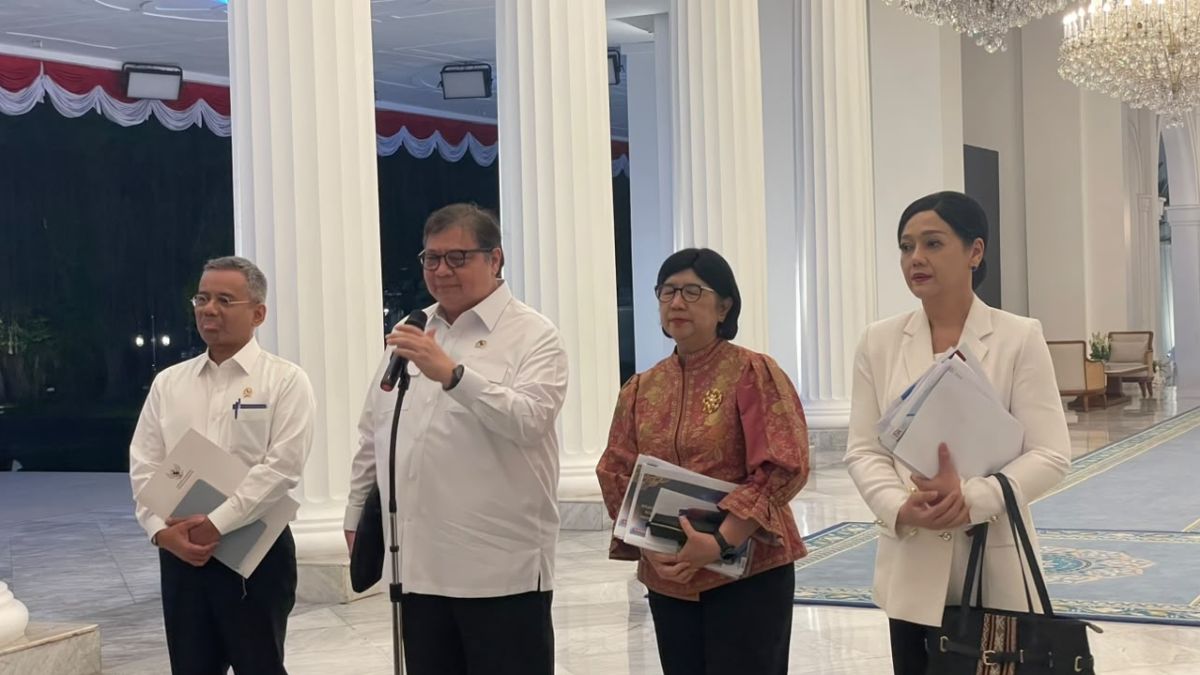 Lapor ke Prabowo, Airlangga dan Suahasil Kompak Klaim Ekonomi RI Masih Stabil