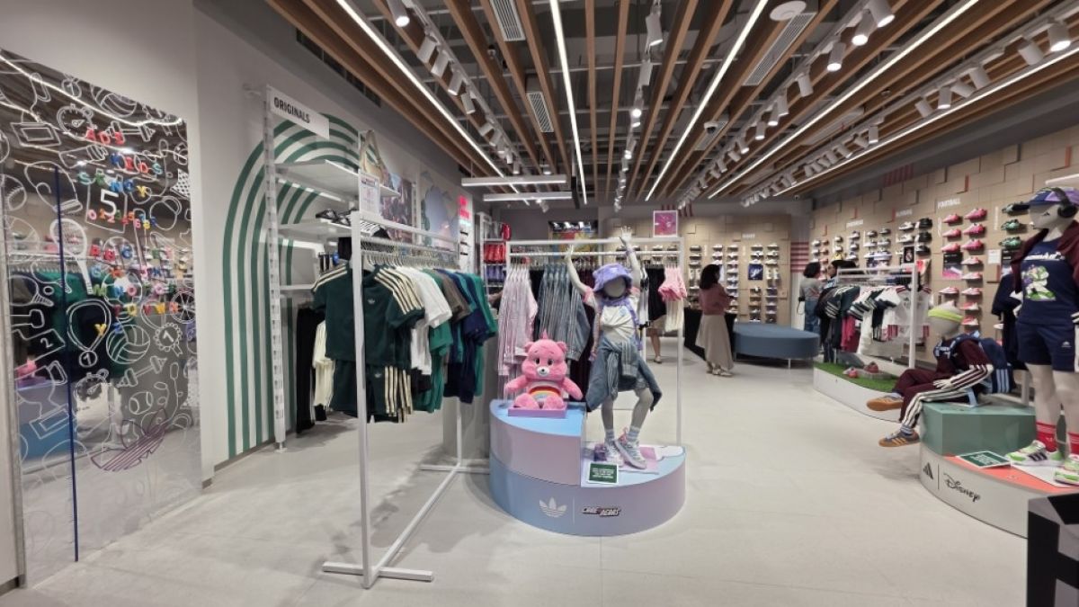 Bebas Mengekspresikan Diri, Adidas Kids Hadirkan Pakaian dengan Sentuhan Personal