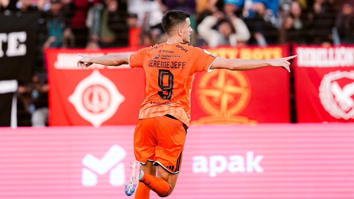 Cetak 6 Gol dalam 6 Laga Bersama Persija, Shin Tae-yong Angkat Topi untuk Alexander Jeremejeff