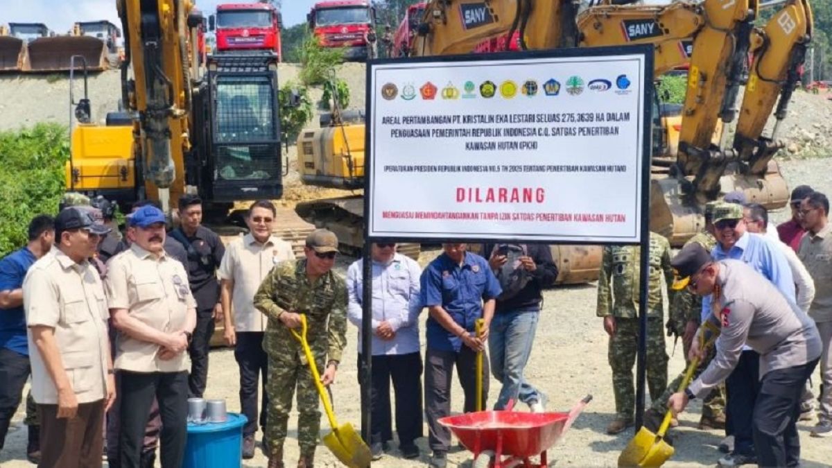 Kritik Prosedur Pencabutan IUP Kristalin Ekalestari, Haris Azhar: Ada Tata Cara, Ini Negara Hukum!