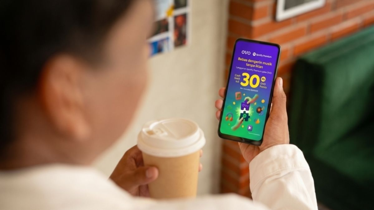 5 Cara Menikmati Kesenangan Kecil Tanpa Boros, dari Ngopi hingga Streaming Musik