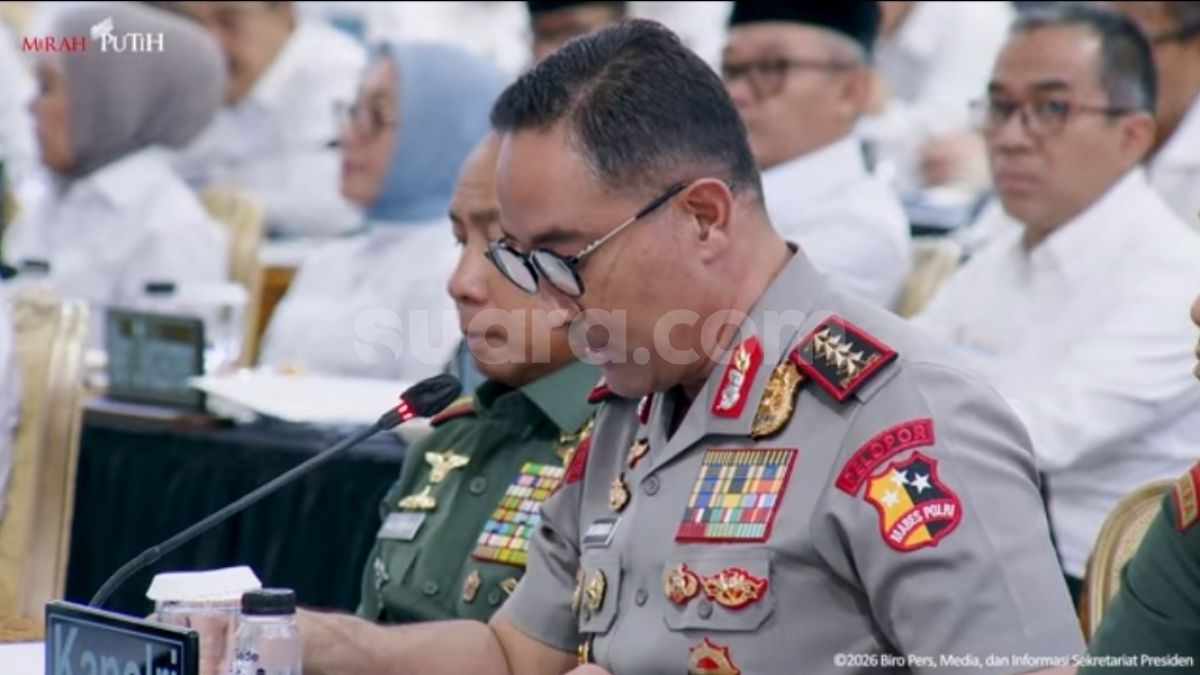 Lapor ke Prabowo, Kapolri Ungkap Belasan Korporasi Jadi Tersangka Karhutla hingga Asing Disinggung