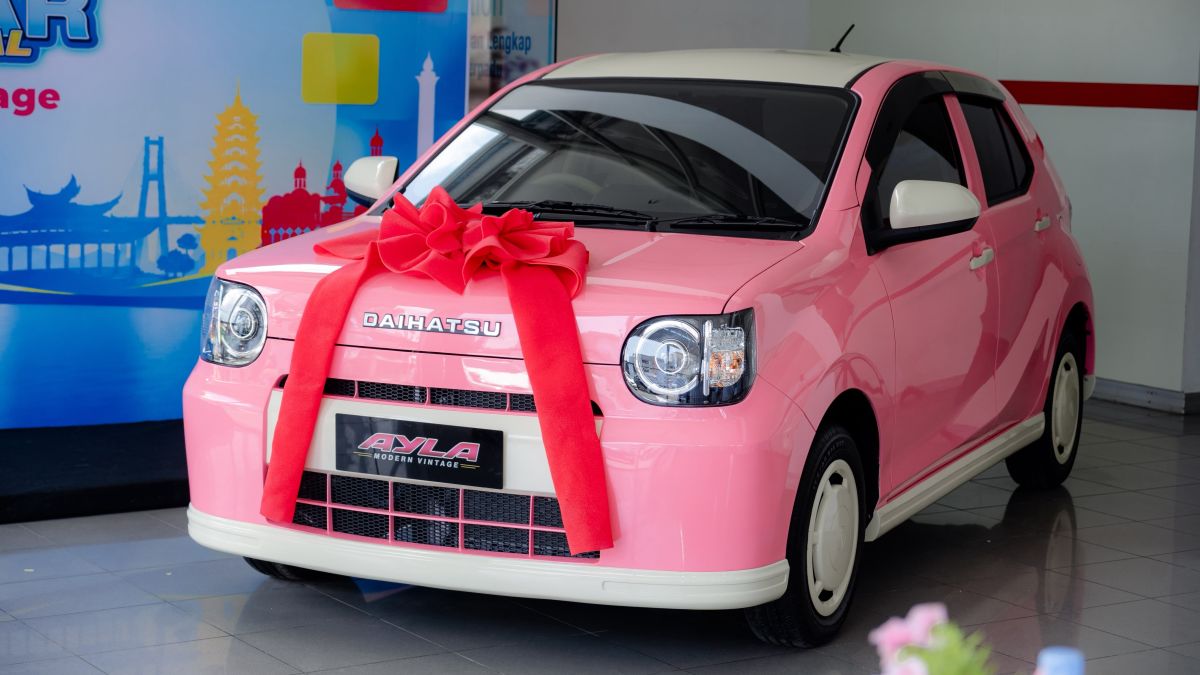 Pelanggan Daihatsu Asal Lampung Raih Mobil Modifikasi Langka Ayla Modern Vintage