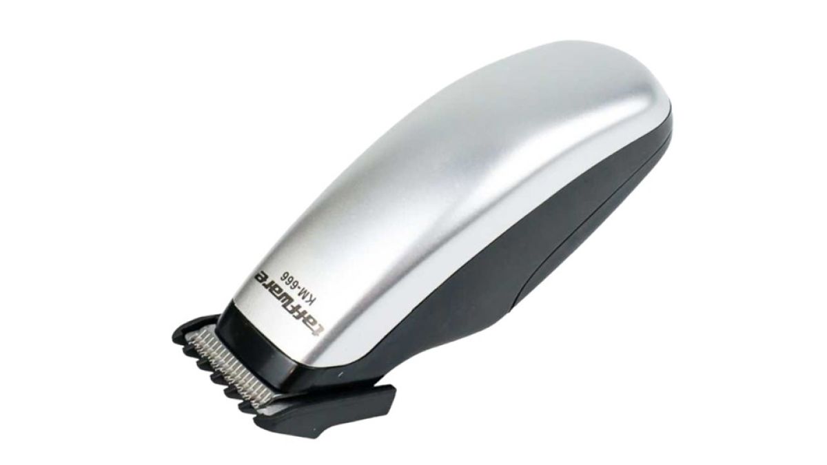 Hair Removal Device vs Alat Cukur Elektrik: Mana yang Lebih Worth To Buy untuk Self Treatment?